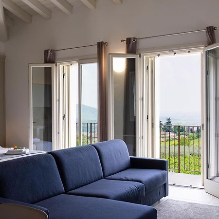 Suite La Torretta - Ca' Del Volo Греццана Экстерьер фото